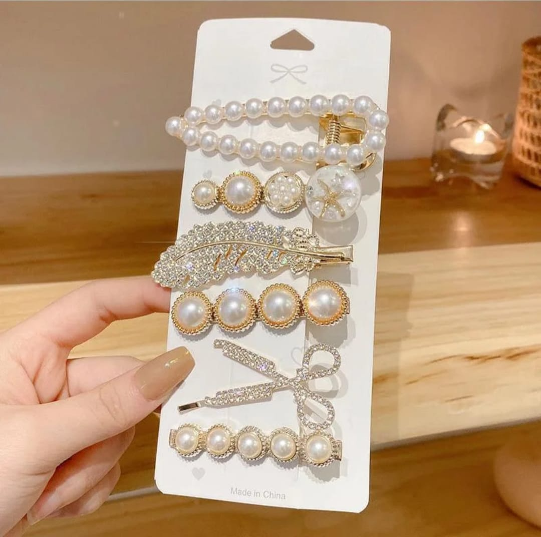 Pearl Elegance Hair Clip Set
