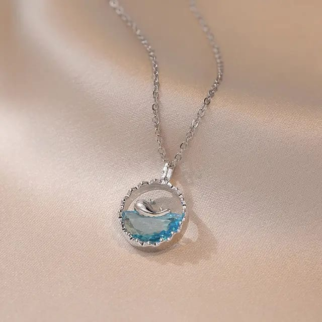 Dancing Dolphin Wave Necklace – Ocean-Inspired Crystal Pendant