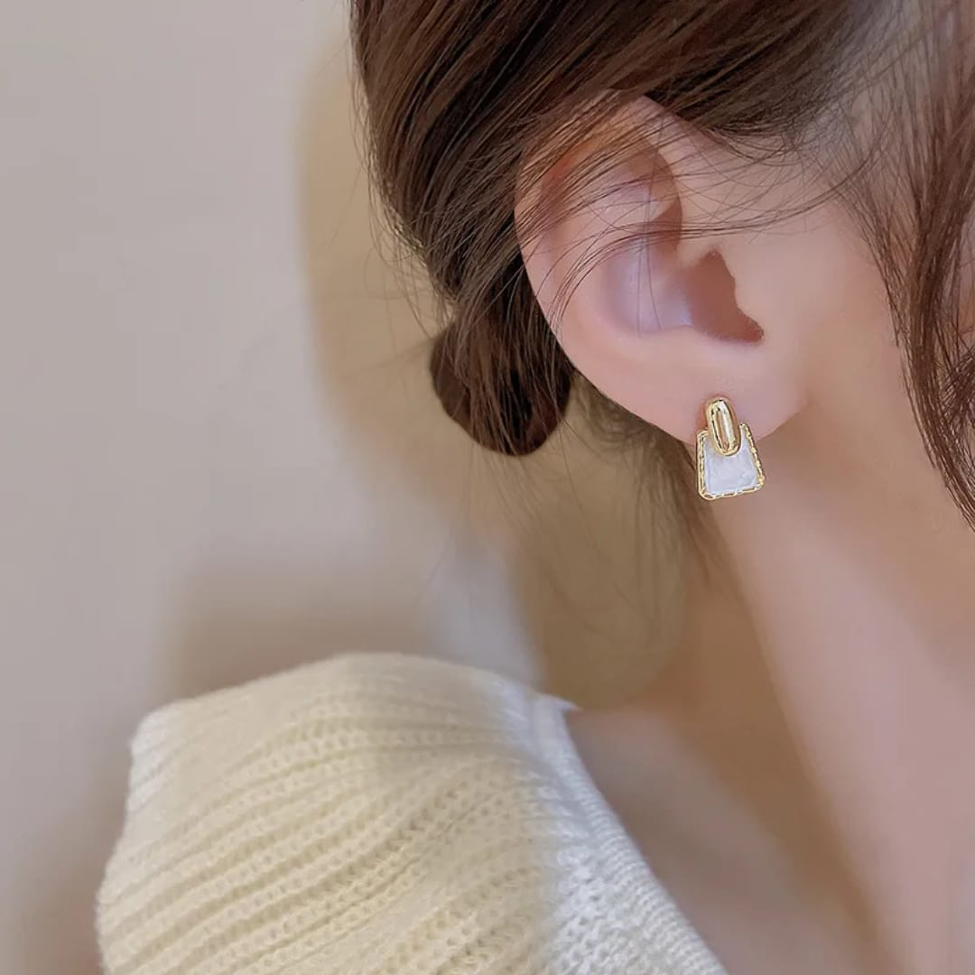 Luxe Gleam Earrings.