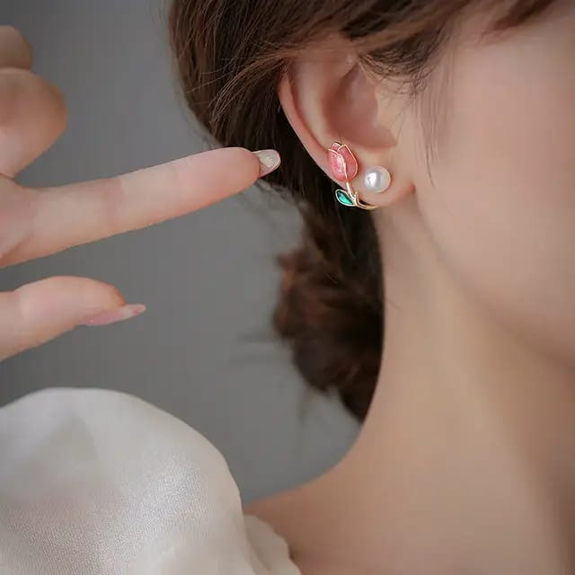 Rose Whisper Pearl Studs