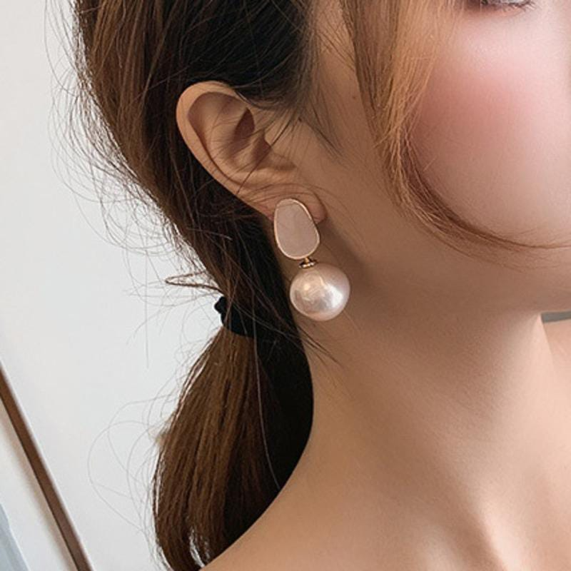 Ivory Glow Pearl Drop Earrings