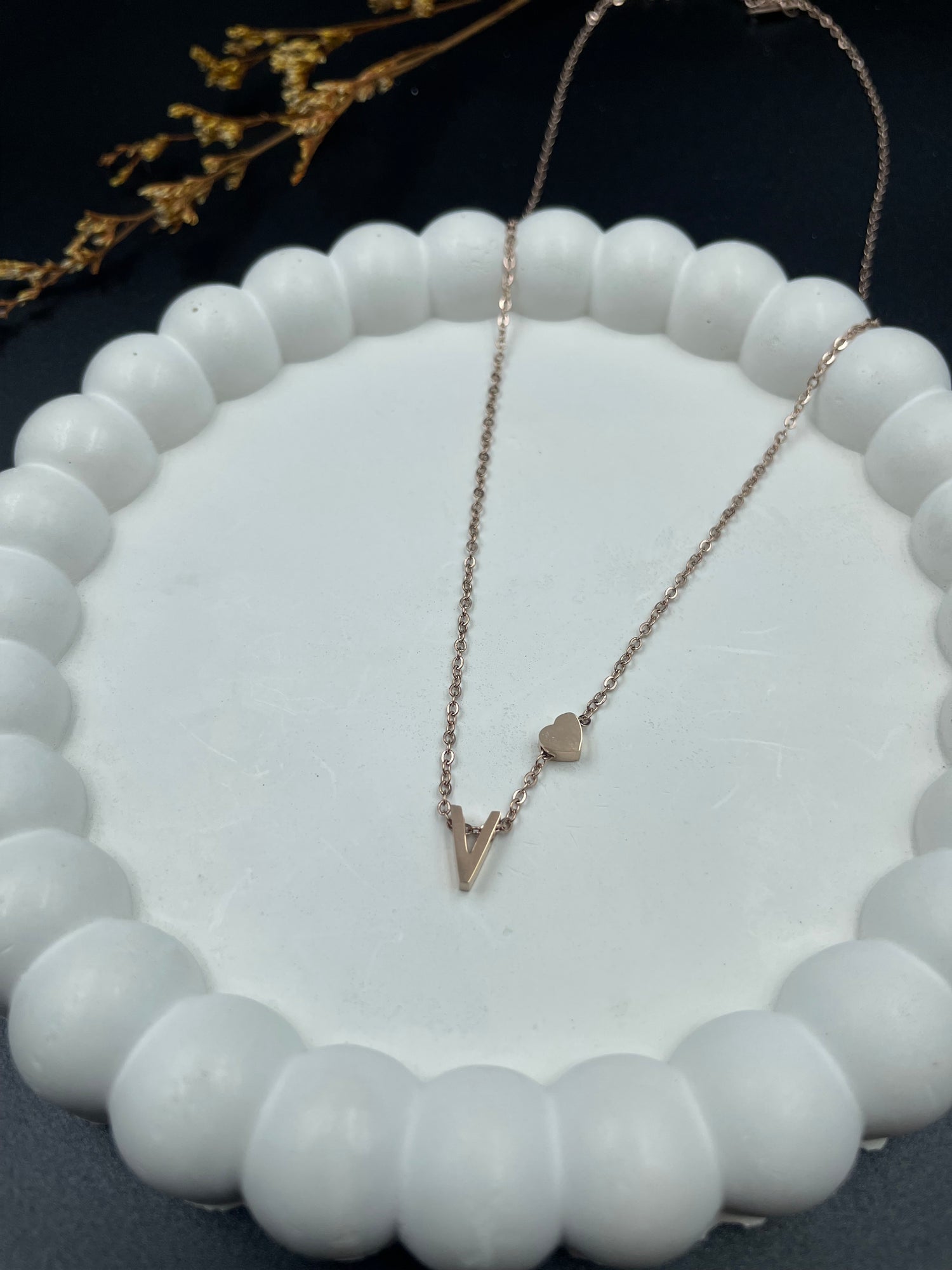 Rose Gold Heart & Initial "V" Pendant Necklace