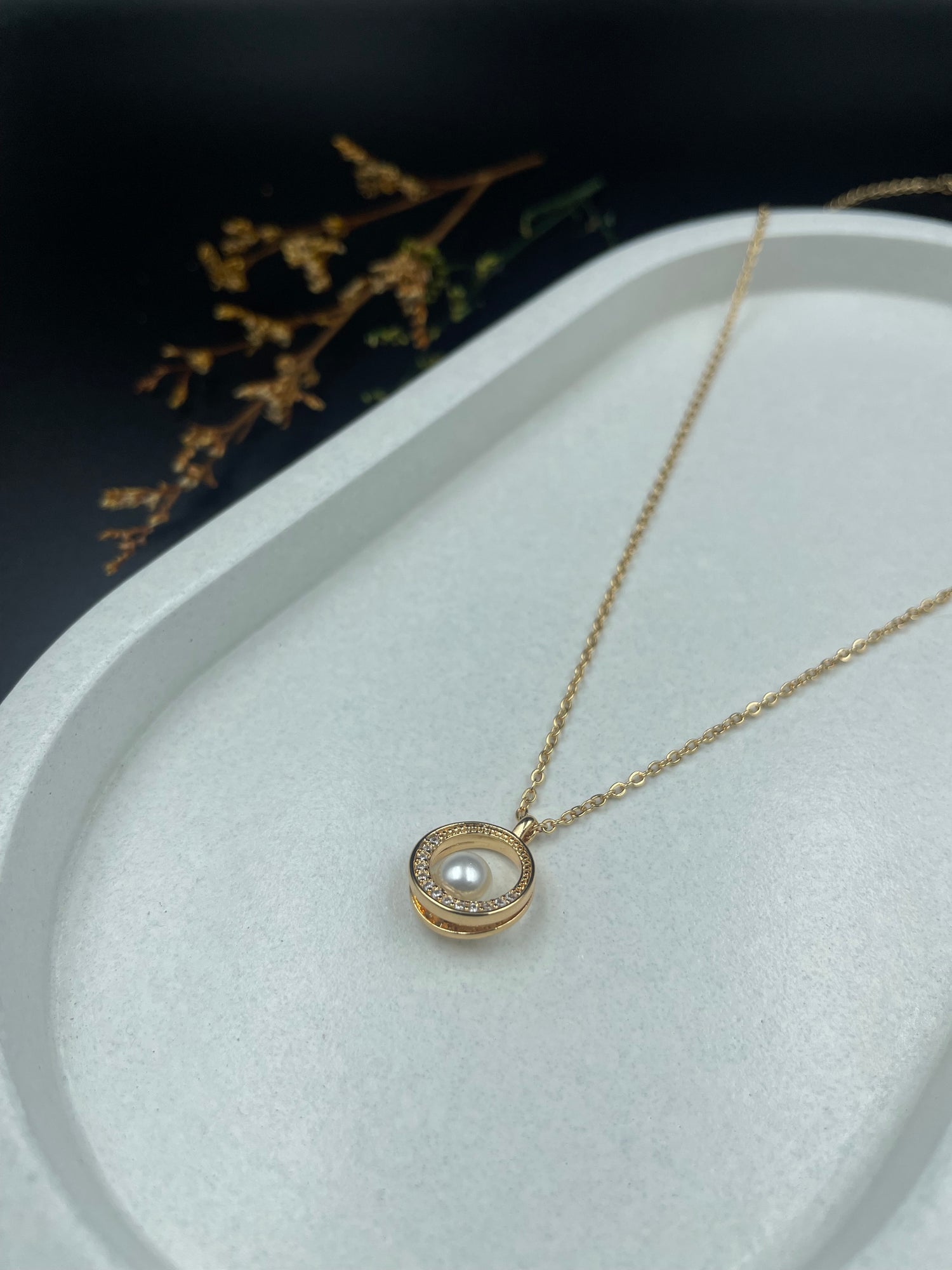 Celestial Orbit – Pearl-Inset Halo Pendant Necklace