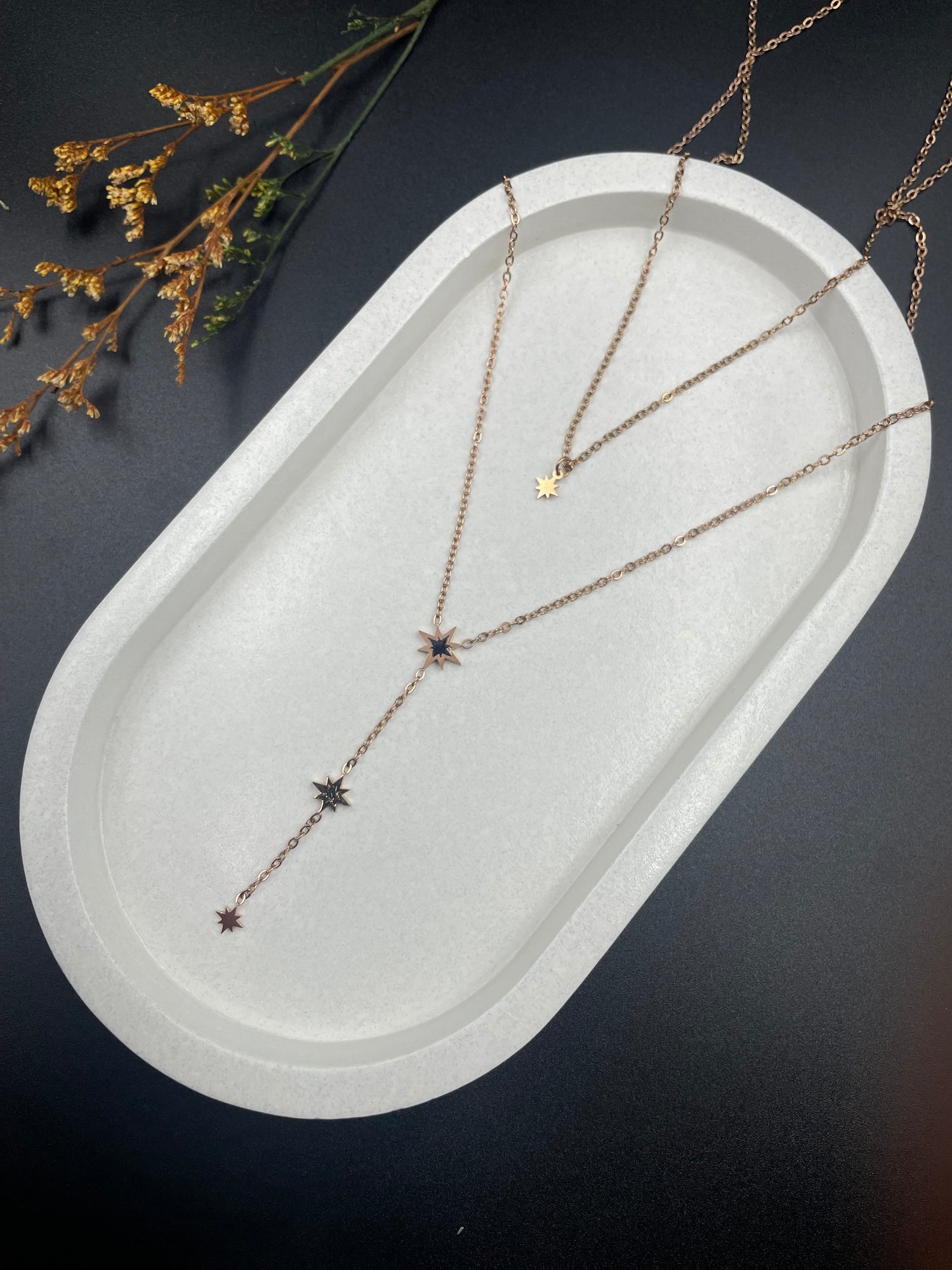 Celestial Glow – Layered Star Necklace Set