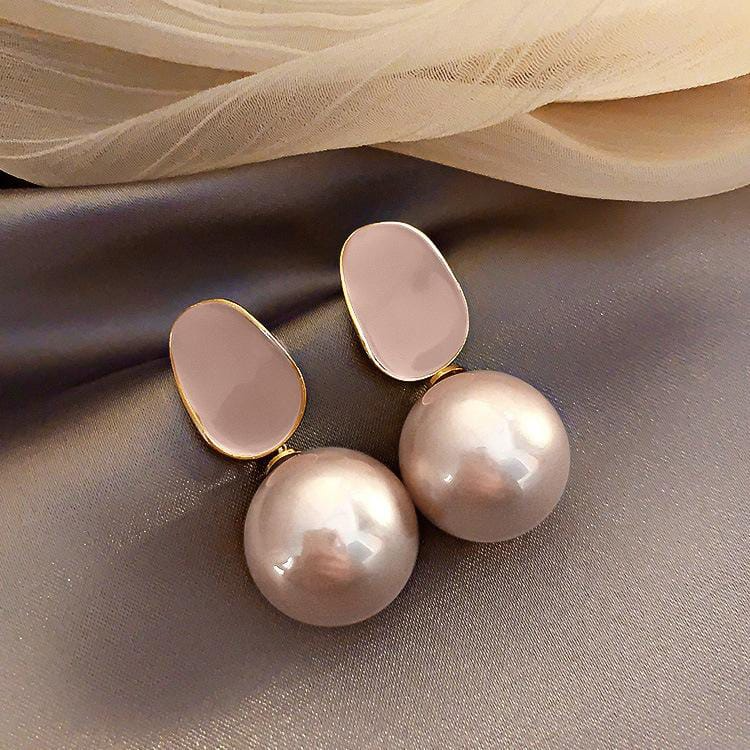 Ivory Glow Pearl Drop Earrings