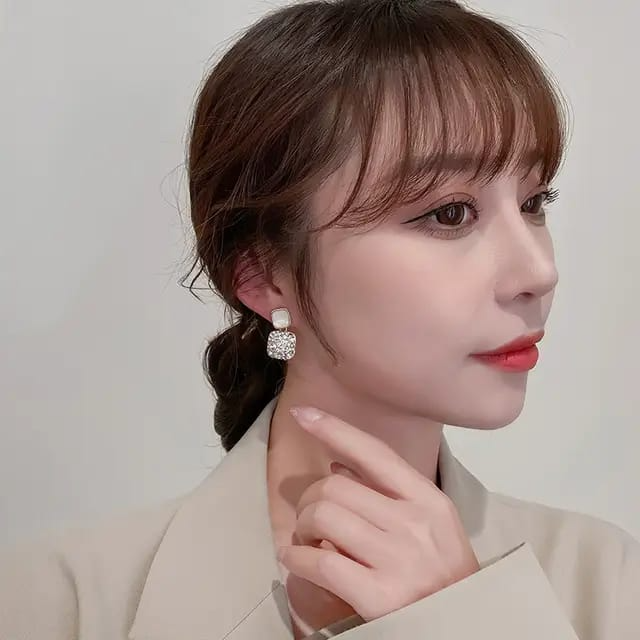 Luxe Radiance Earrings